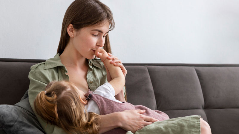 چگونه از درد نوک سینه در مادران شیر ده جلوگیری کنیم(بخش دوم)