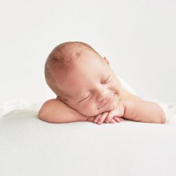 رشد و مراقبت از نوزاد در هفته دوم تولد چگونه است؟(2)